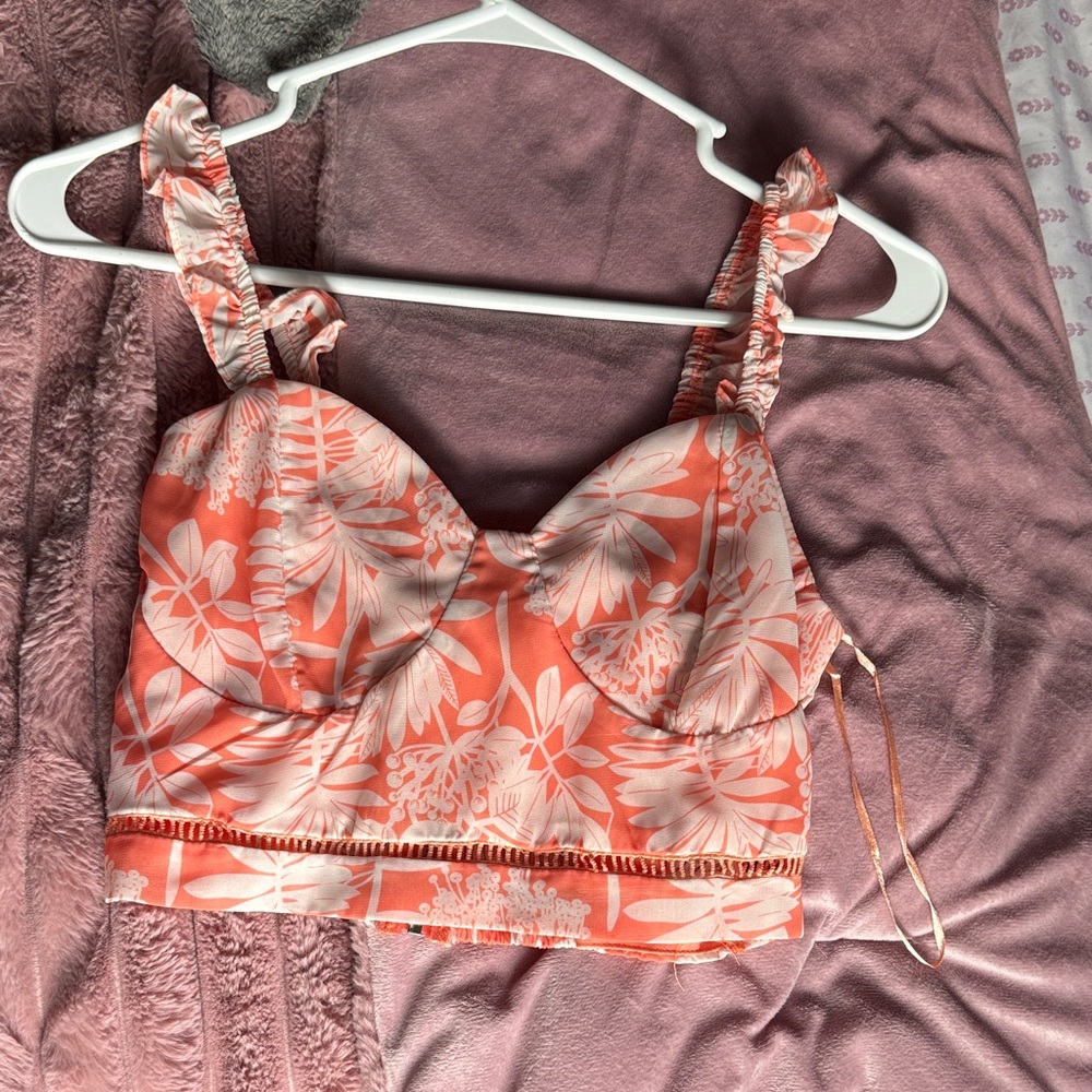 Kendall & Kylie Coral Floral Tank Top